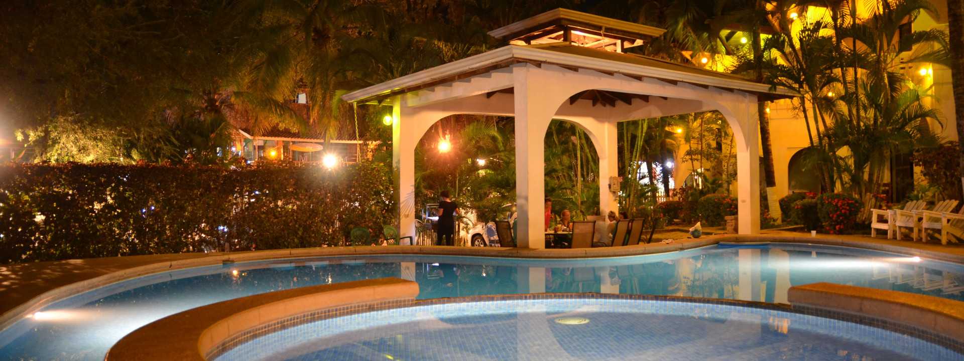 05hotel-pool-costa-rica